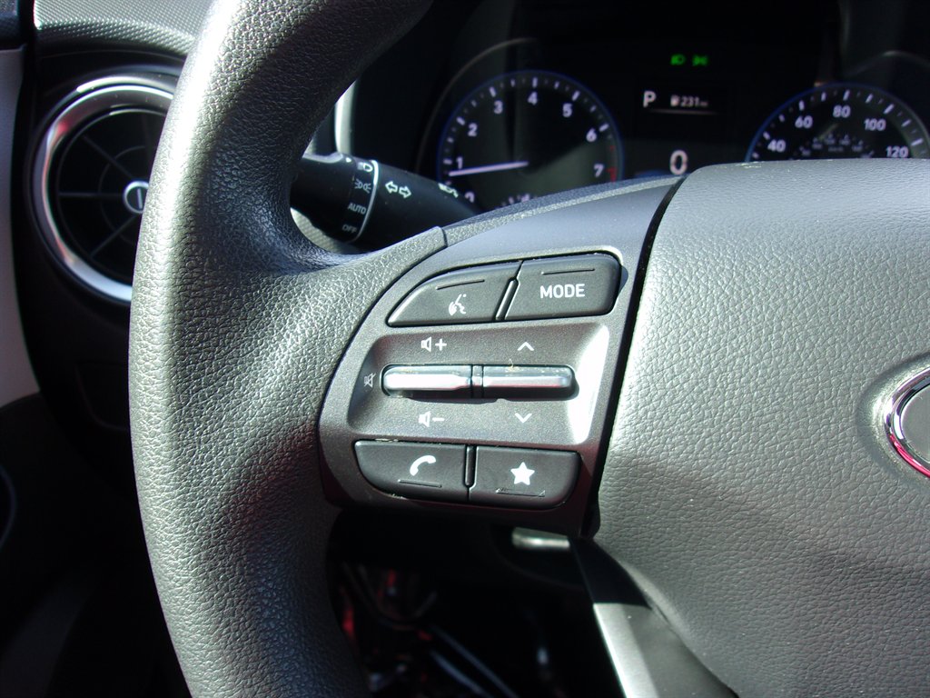2023 Hyundai Kona - $22,654