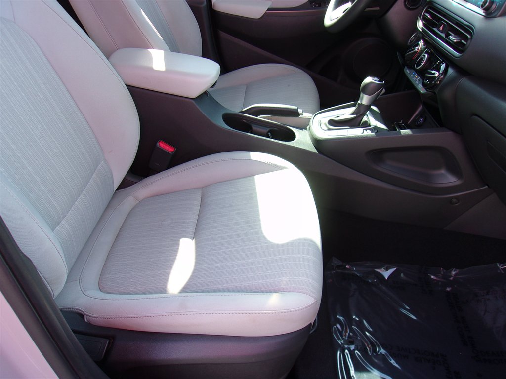 2023 Hyundai Kona - $22,654