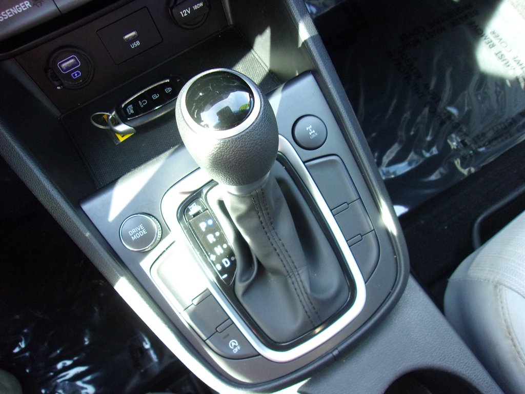 2023 Hyundai Kona - $22,654