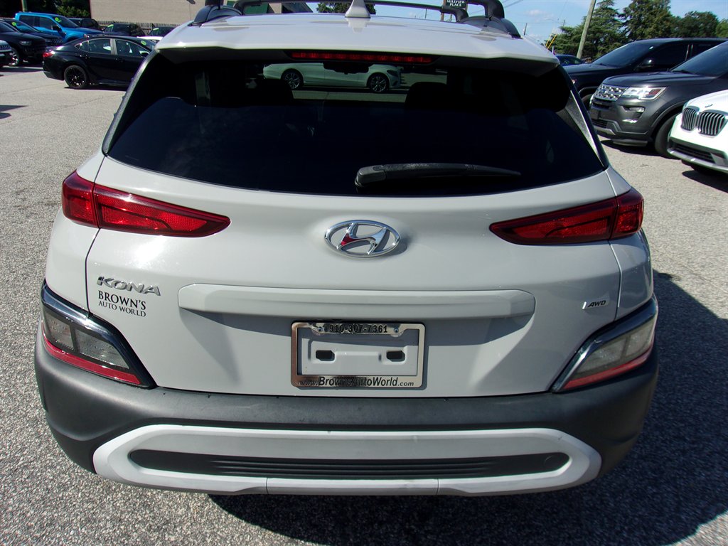 2023 Hyundai Kona - $22,654