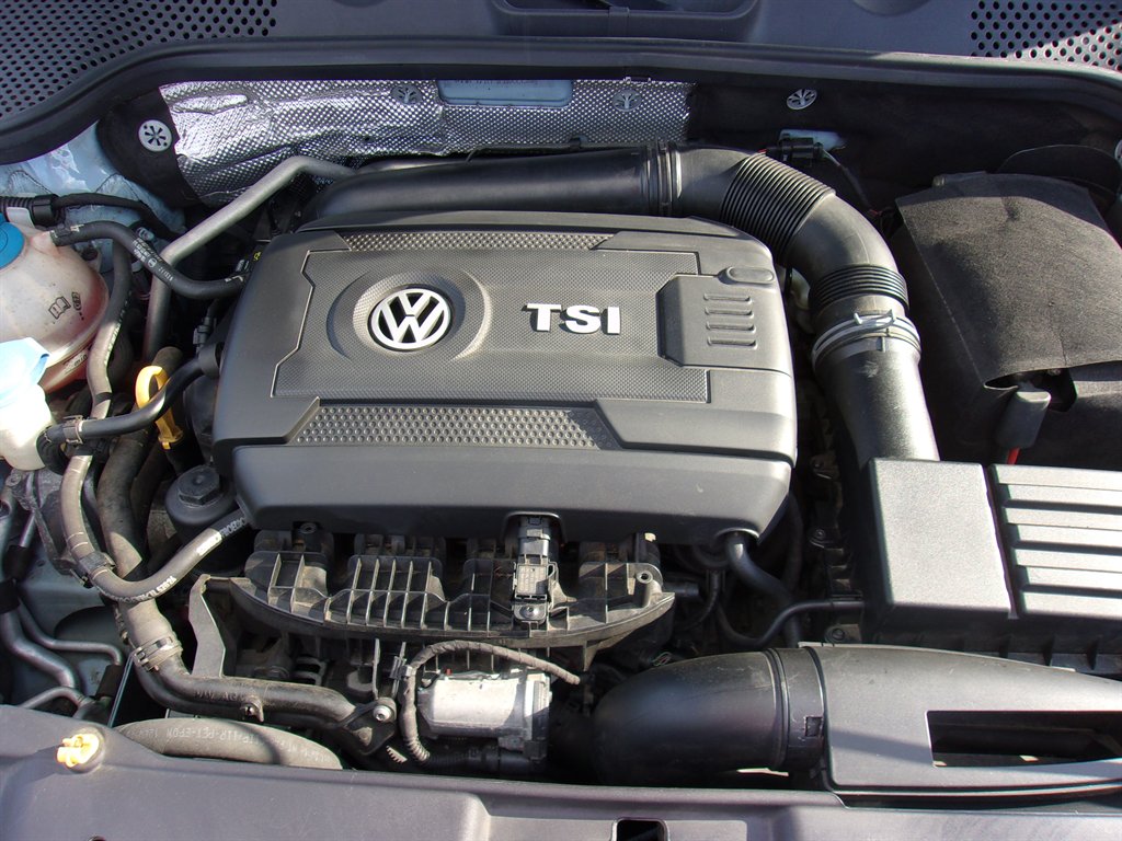 2015 Volkswagen Beetle - $17,254
