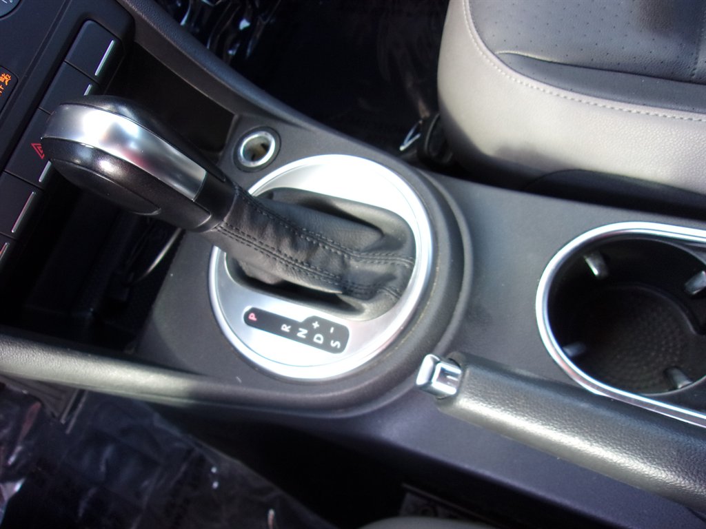 2015 Volkswagen Beetle - $17,254