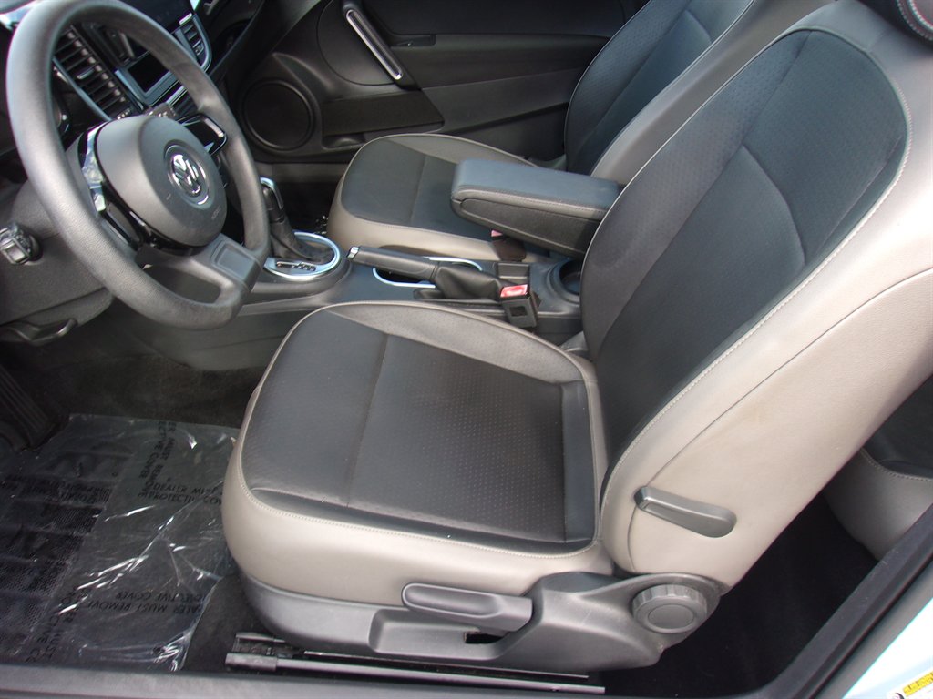 2015 Volkswagen Beetle - $17,254