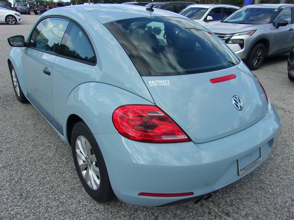 2015 Volkswagen Beetle - $17,254