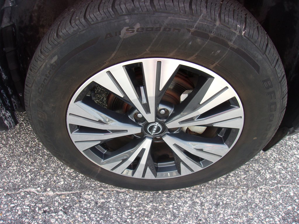 2022 Nissan Rogue - $22,587