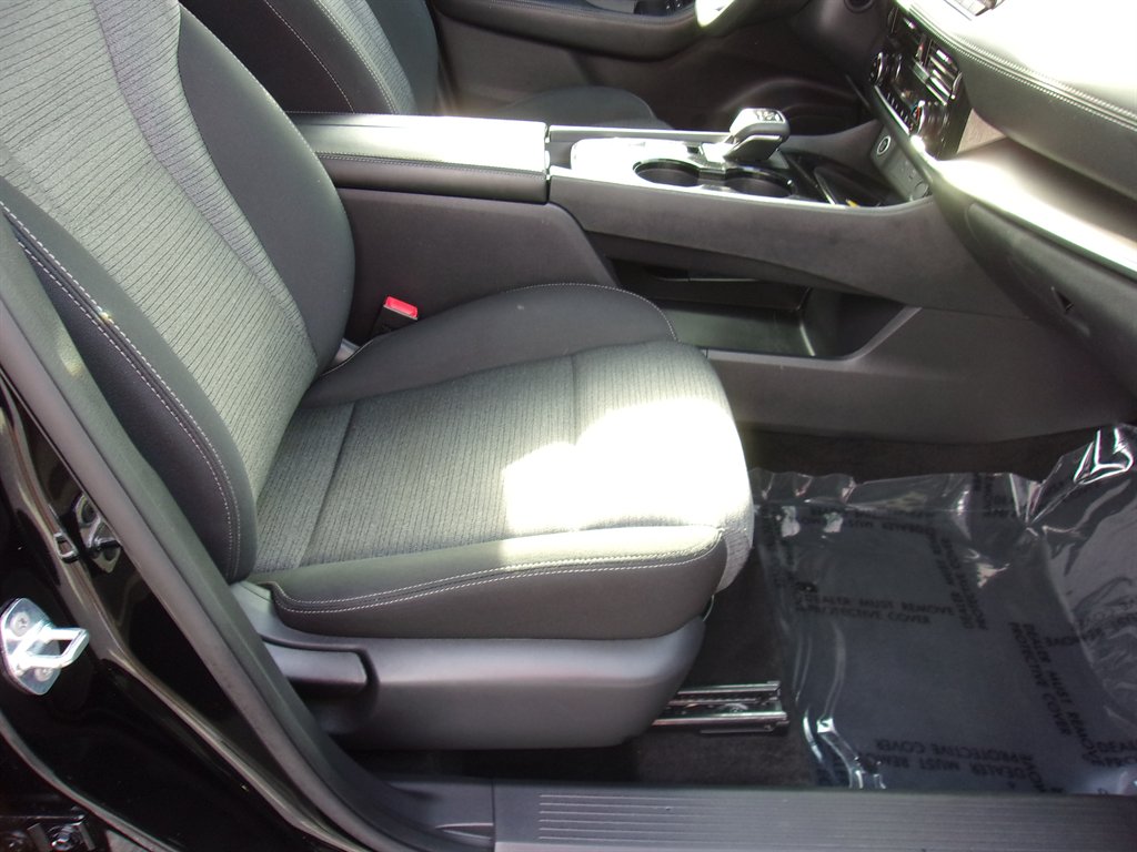 2022 Nissan Rogue - $22,587