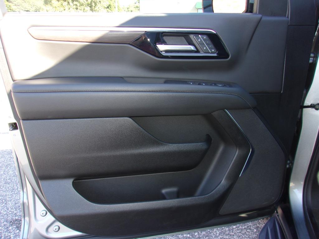 2025 Chevrolet Tahoe - $52,414