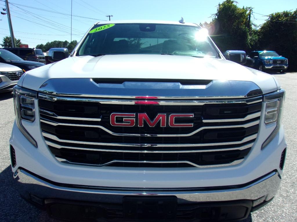 2025 GMC Sierra - $41,614