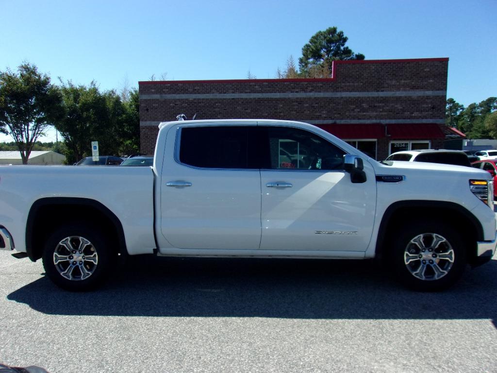 2025 GMC Sierra - $41,614