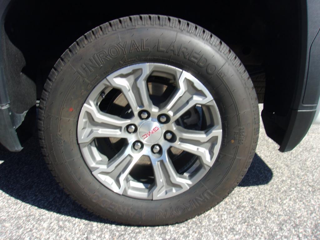 2025 GMC Sierra - $41,614