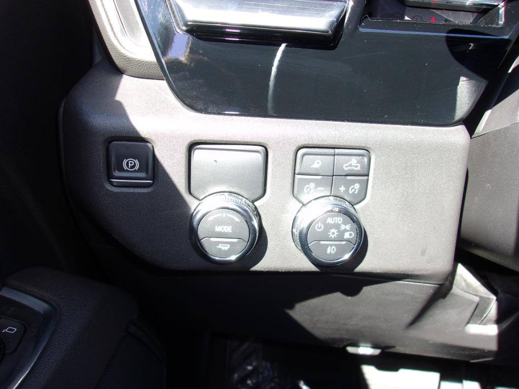 2025 GMC Sierra - $41,614