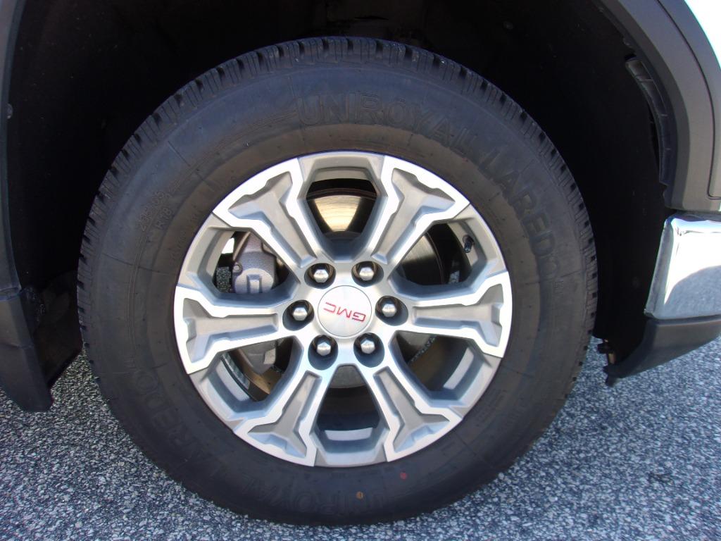 2025 GMC Sierra - $41,614