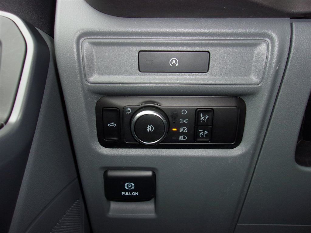 2025 Ford F-150 - $38,688