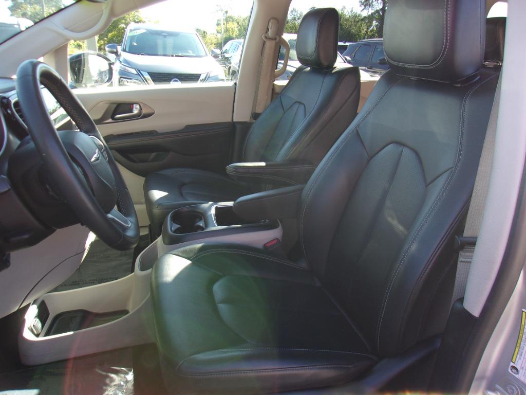 2024 Chrysler Pacifica - $26,914