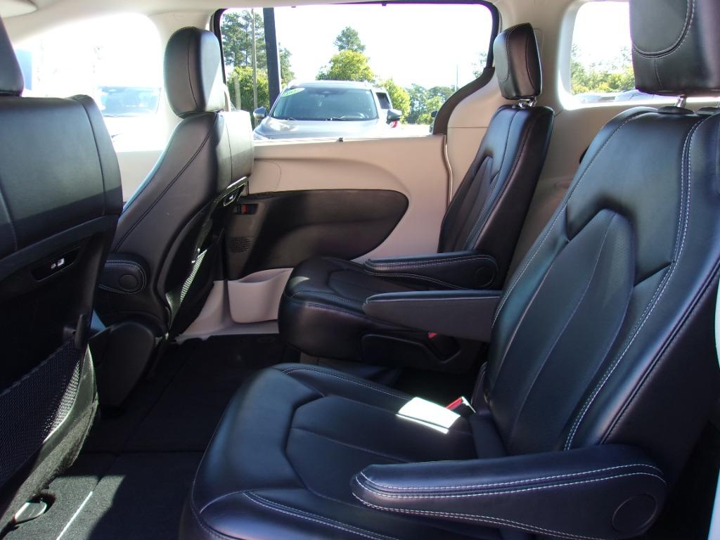 2024 Chrysler Pacifica - $26,914