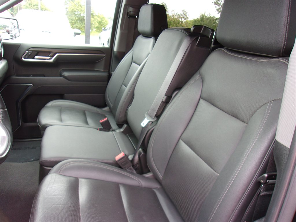2025 GMC Sierra - $42,488
