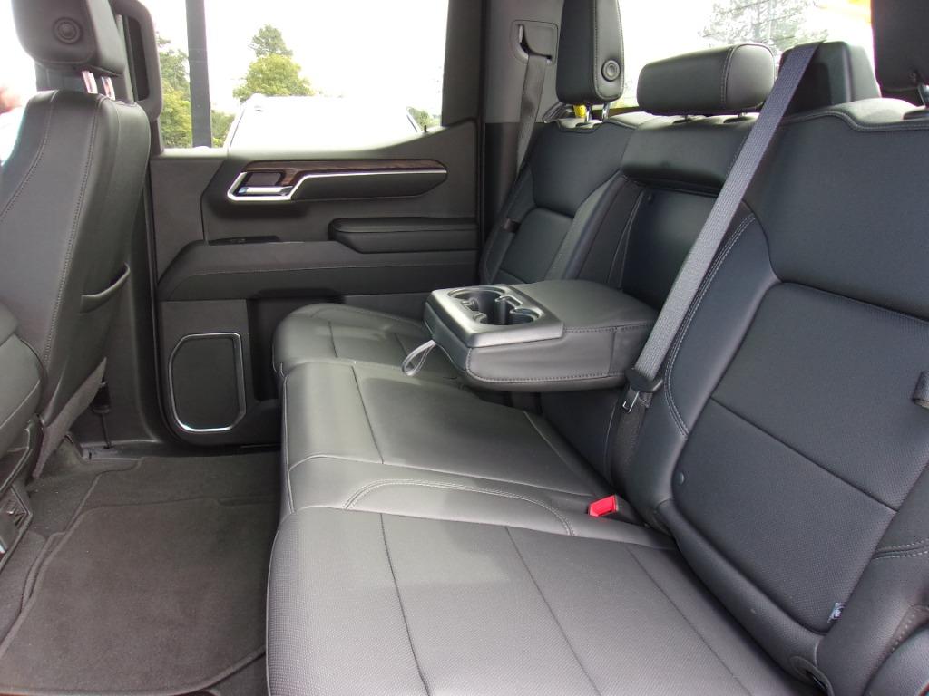 2025 GMC Sierra - $42,488