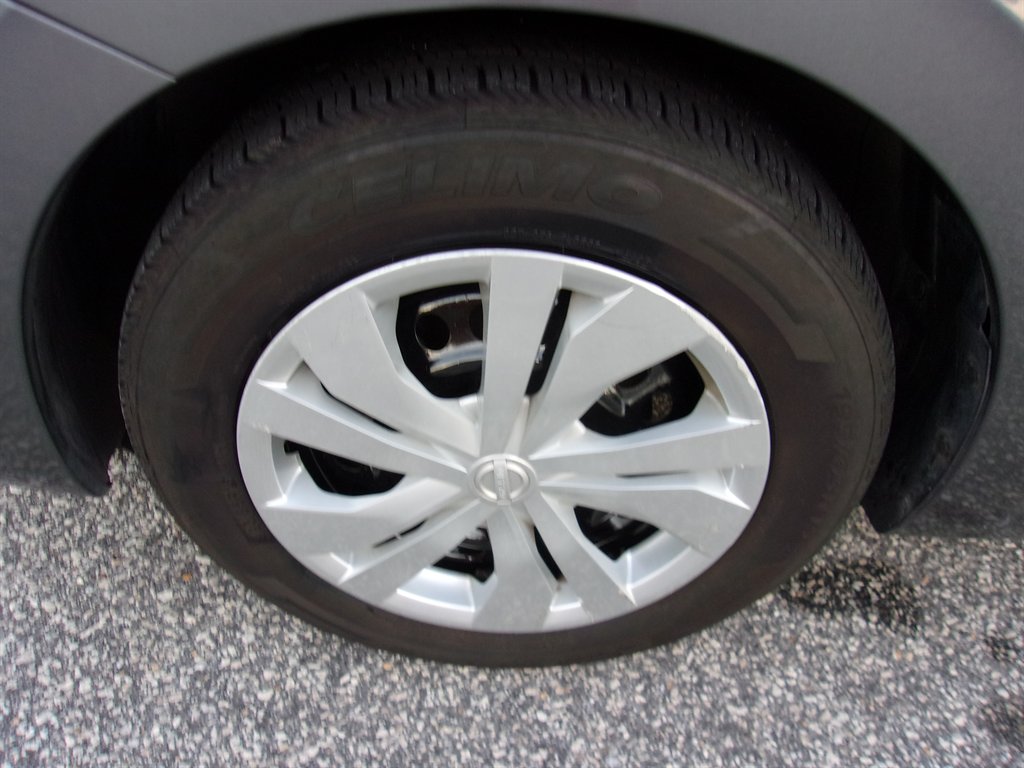 2025 Nissan Versa