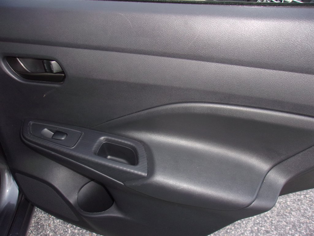 2025 Nissan Versa