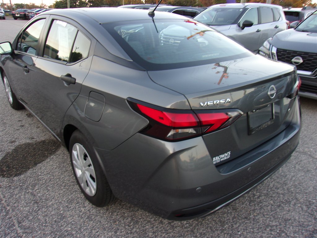 2025 Nissan Versa