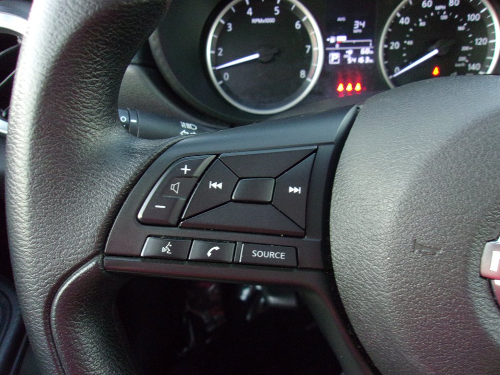2025 Nissan Versa