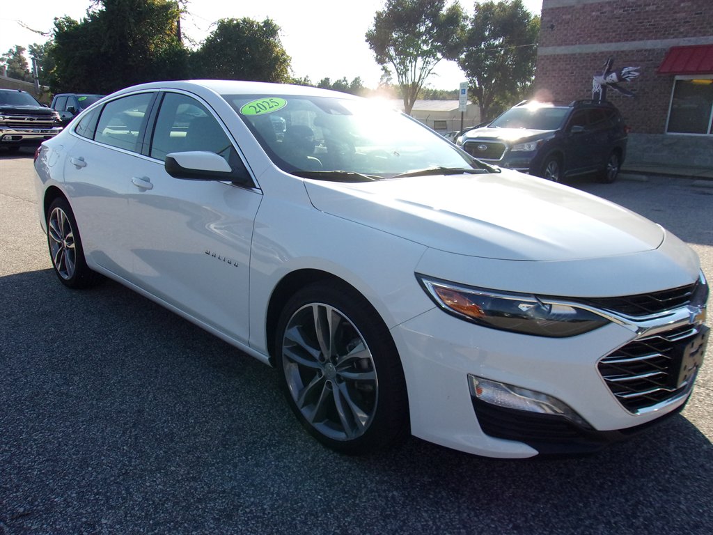 2025 Chevrolet Malibu
