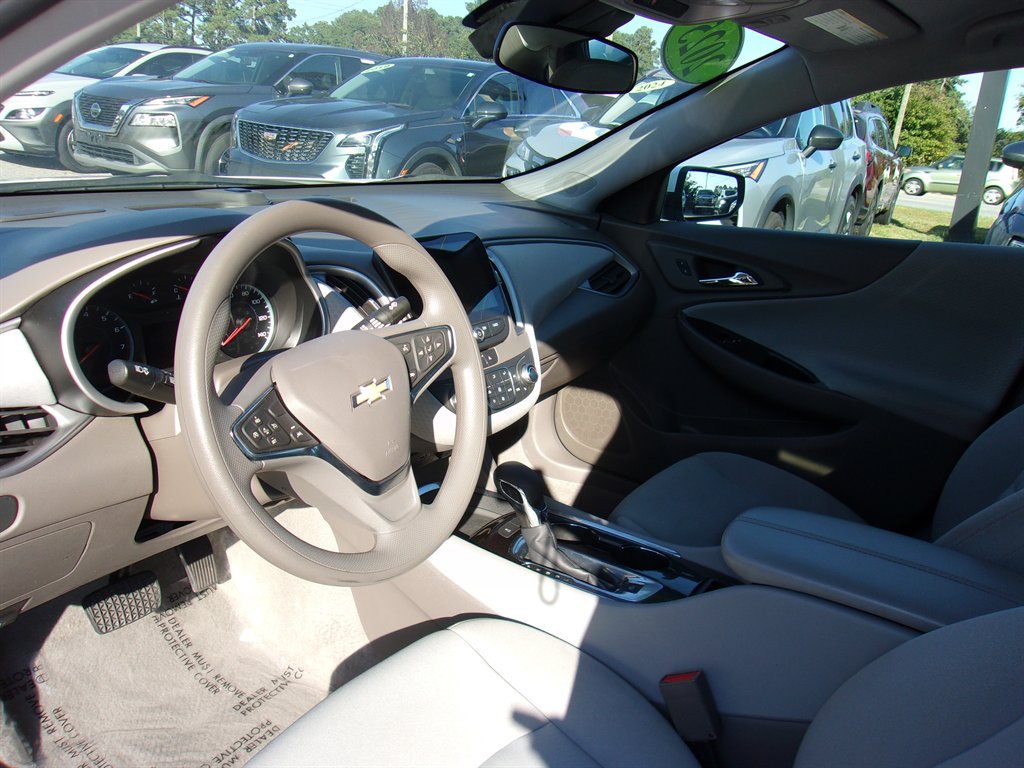 2025 Chevrolet Malibu
