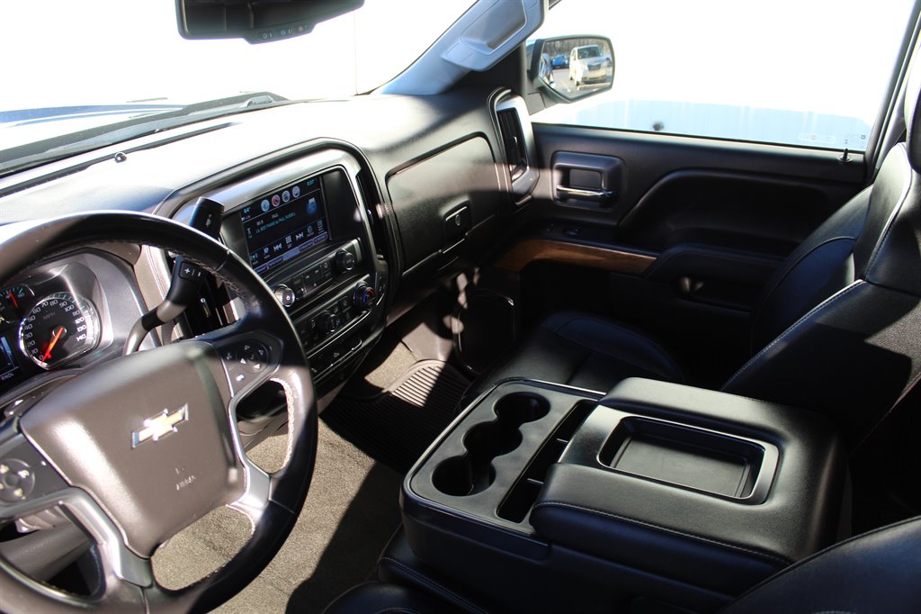 2017 Chevrolet Silverado 1500 LTZ photo