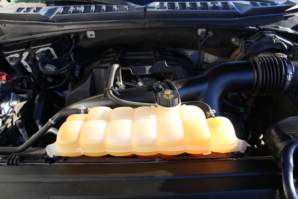 2018 Ford F150 Lariat photo
