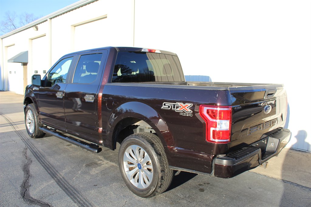2018 Ford F150 Lariat photo