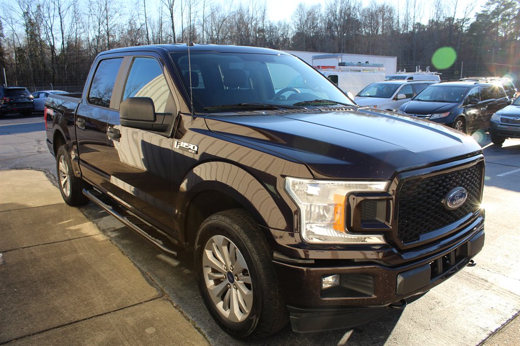 2018 Ford F150 Lariat photo