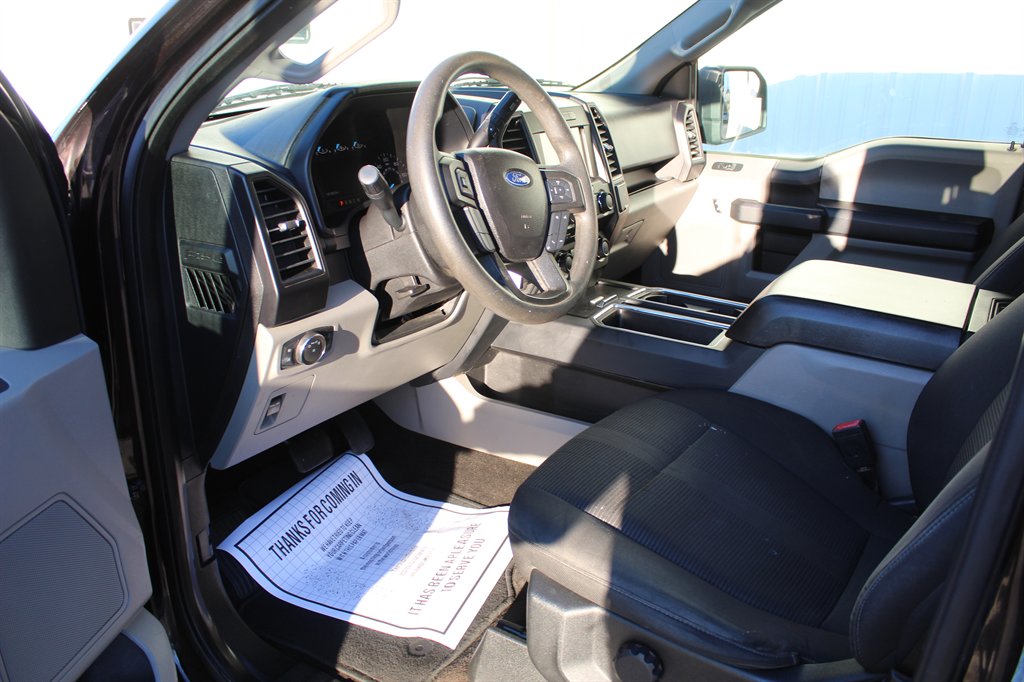 2018 Ford F150 Lariat photo