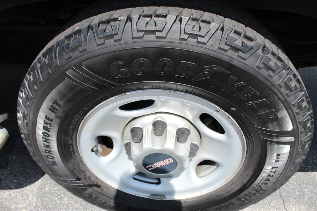 2014 GMC Savana - $7,500