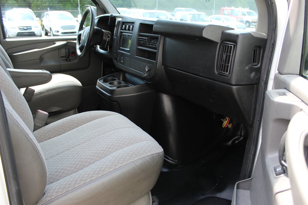 2014 GMC Savana - $7,500