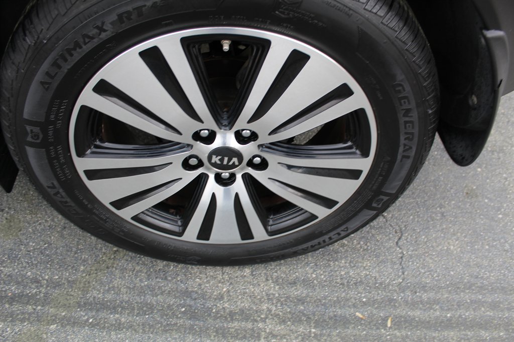 2014 Kia Sportage - $6,400