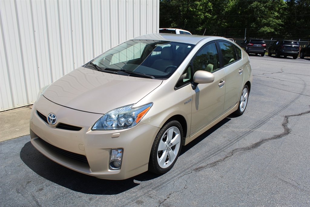 2010 Toyota Prius II photo
