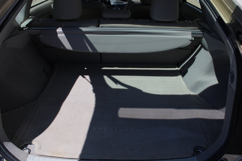 2010 Toyota Prius II photo