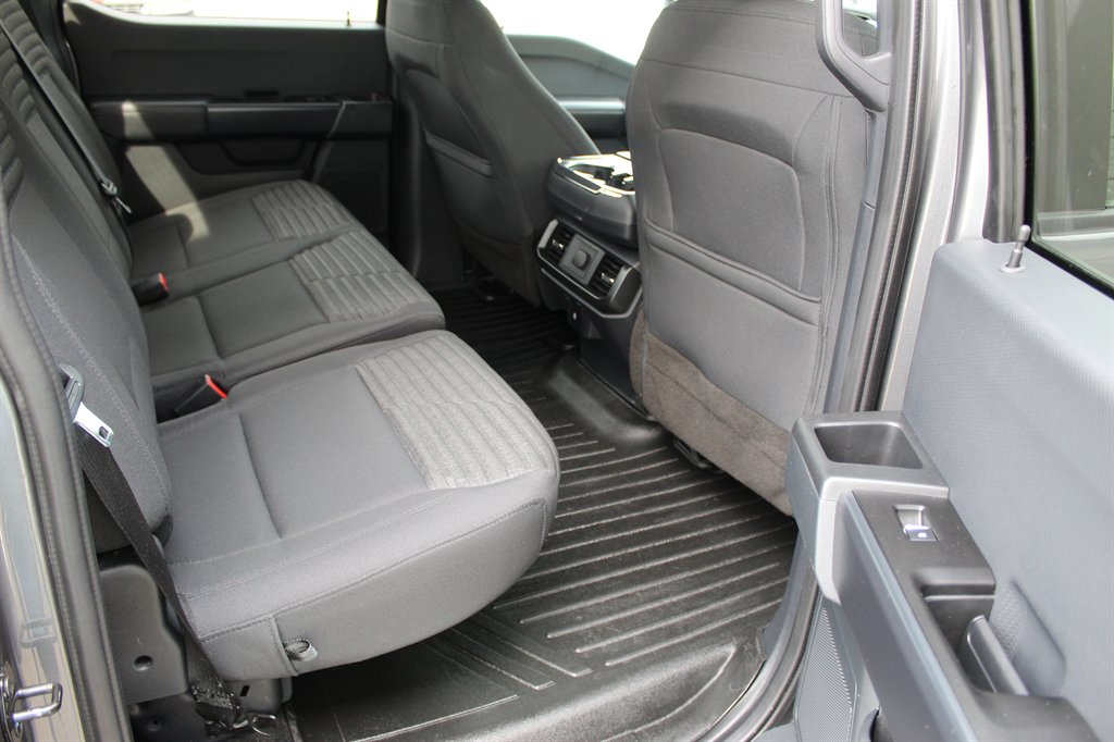 2021 Ford F-150 - $27,700