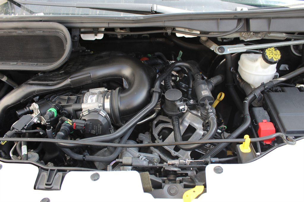 2021 Ford Transit - $20,800
