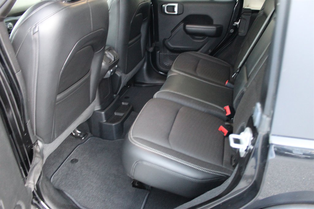 2020 Jeep Wrangler - $21,550