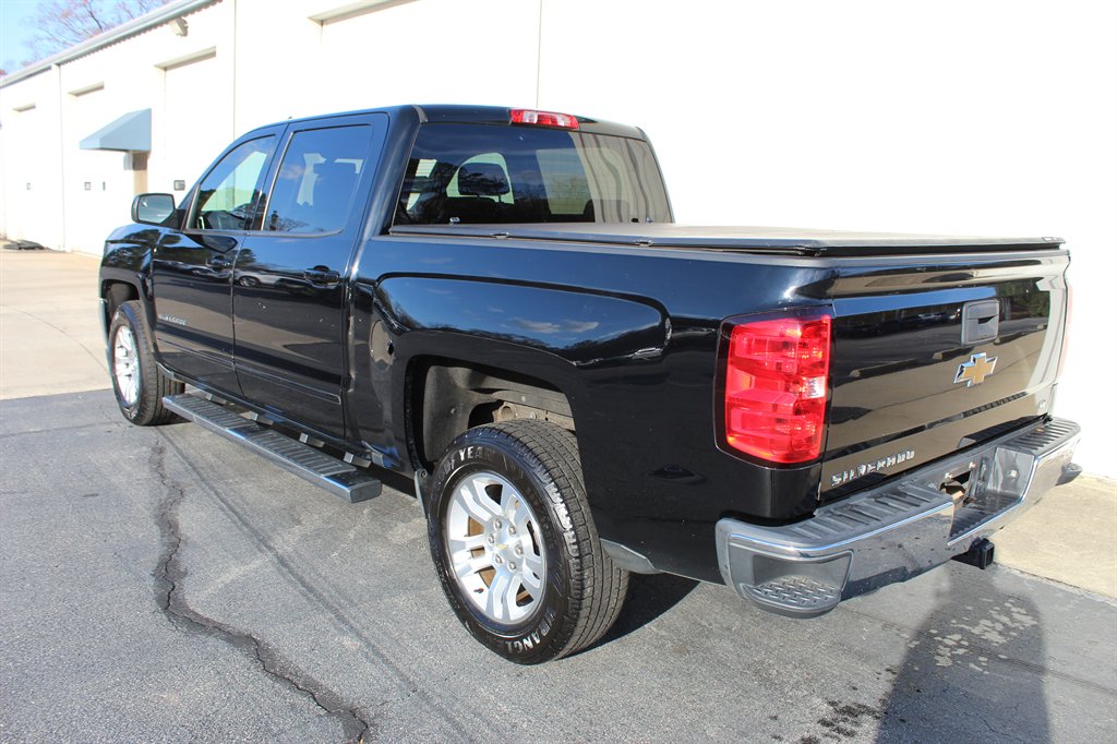 2017 Chevrolet Silverado 1500 - $13,890
