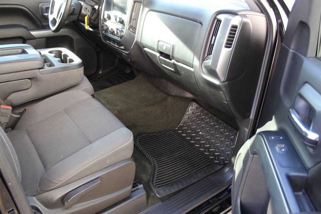 2017 Chevrolet Silverado 1500 - $13,890
