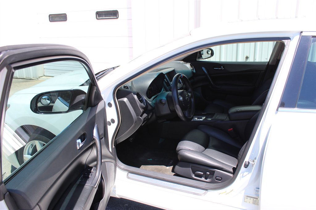 2014 Nissan Maxima - $8,200