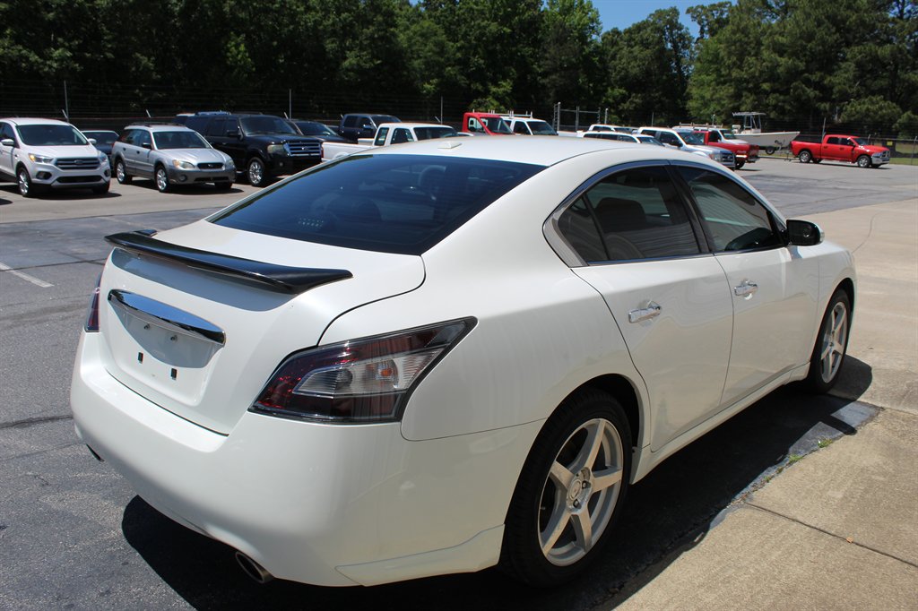 2014 Nissan Maxima - $8,200