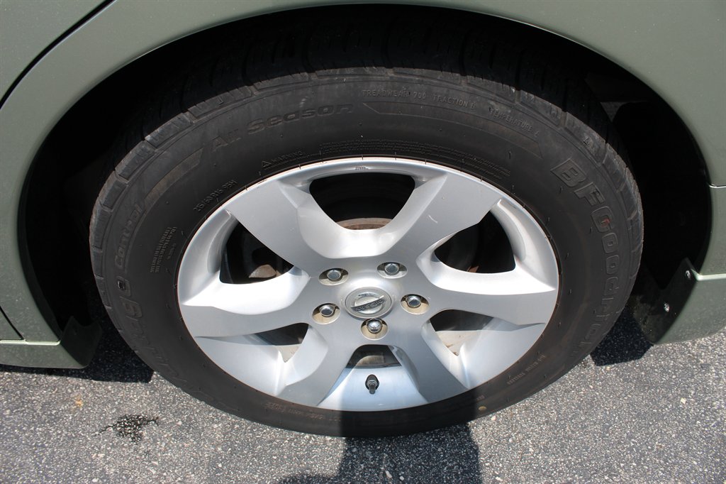 2008 Nissan Altima - $7,900