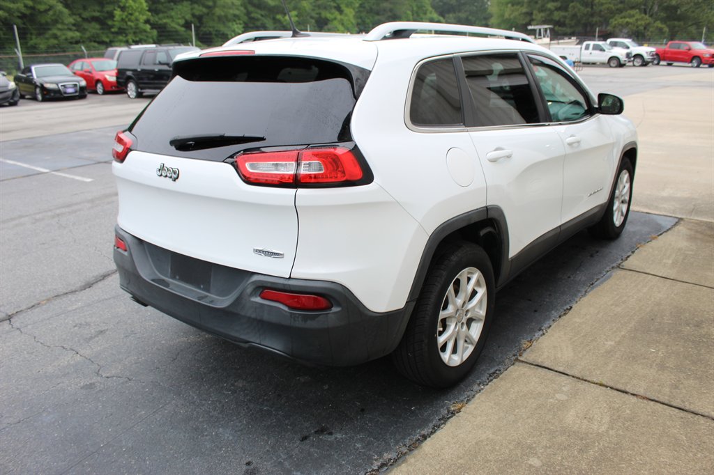 2014 Jeep Cherokee - $8,000