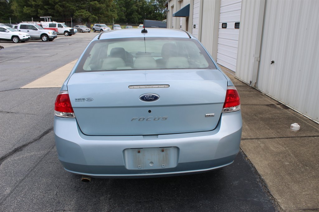 2009 Ford Focus - $4,250