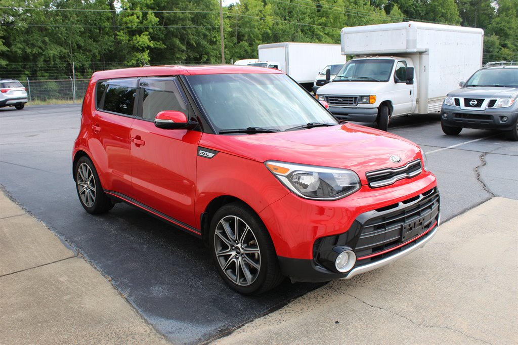 2017 Kia Soul - $10,900