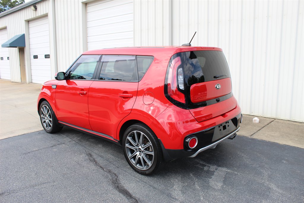 2017 Kia Soul - $10,900