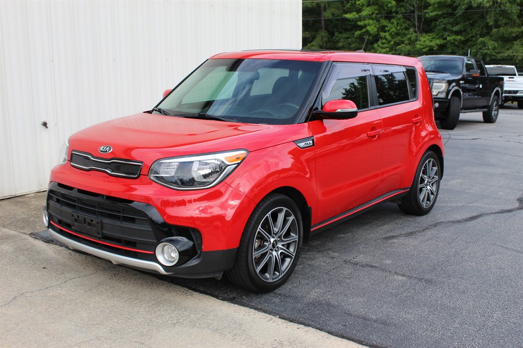 2017 Kia Soul - $10,900